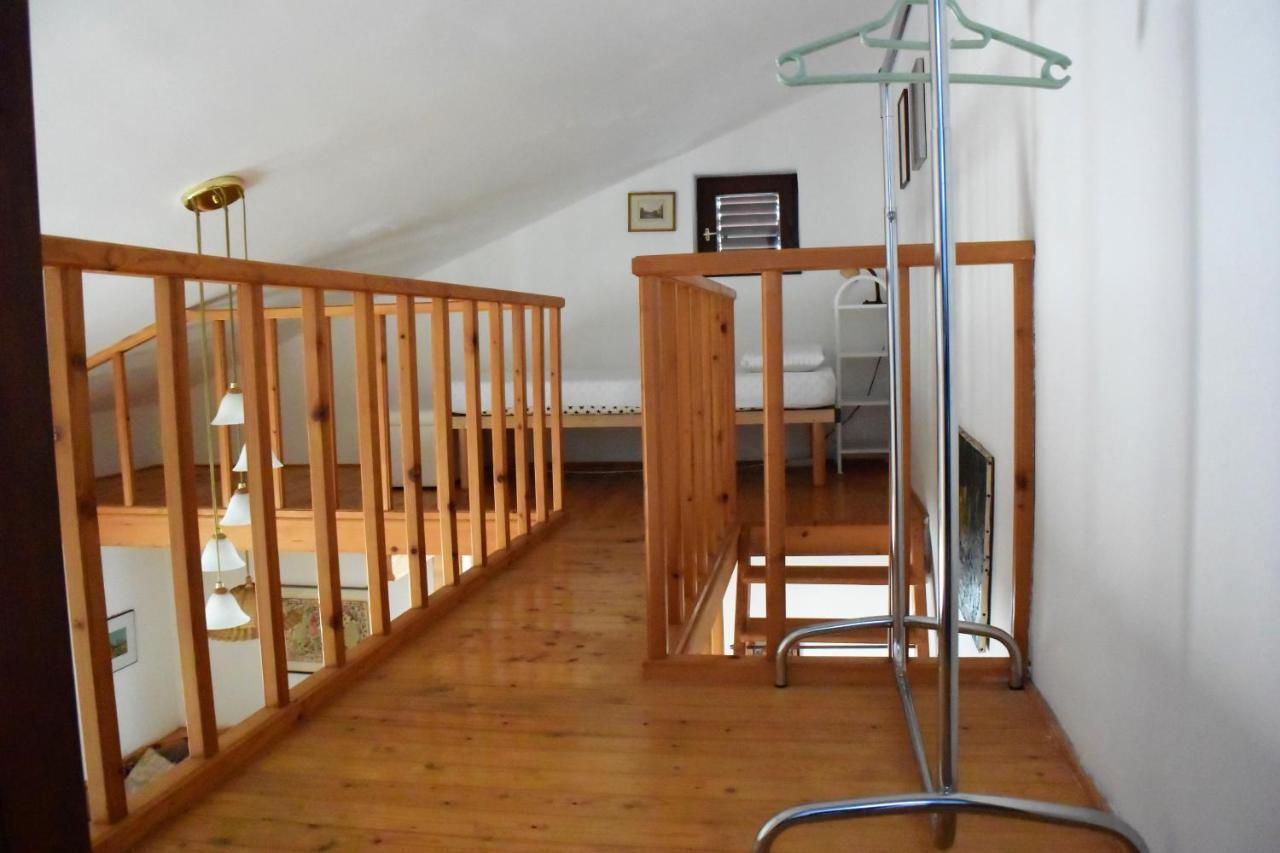 70 Sq M Apartment At Saint Martin'S Harbour Mali Losinj Bilik gambar