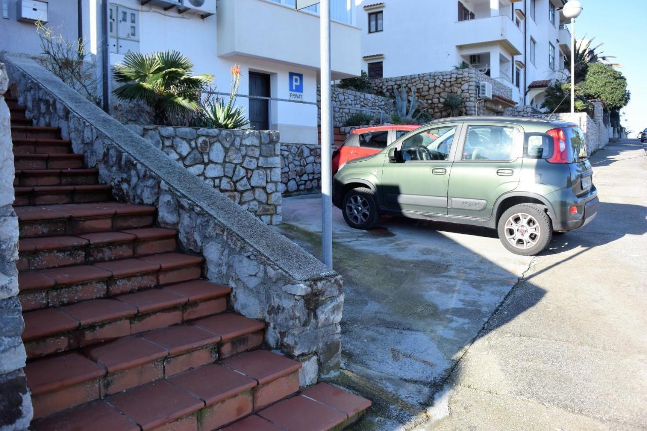 70 Sq M Apartment At Saint Martin'S Harbour Mali Losinj Bilik gambar